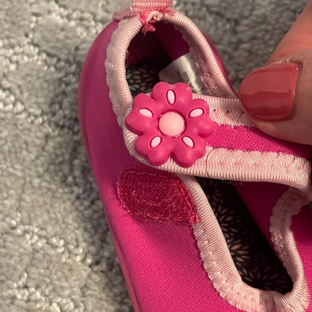 Adorable Koala Kids Pink Flower Strap Shoes